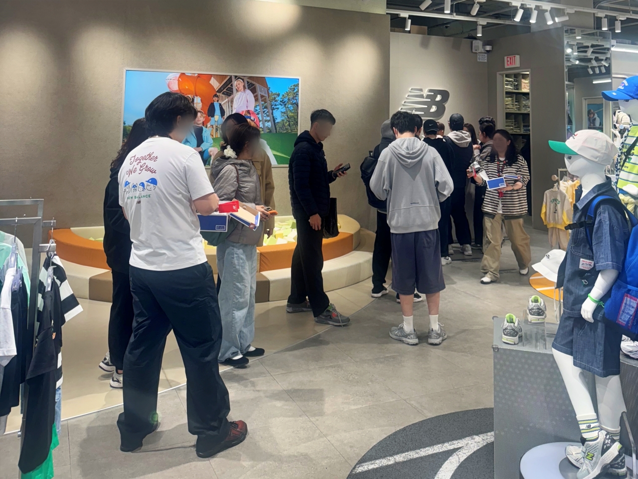 뉴발란스키즈, ‘프리들엑스’ 온라인 선발매… 10일 오프라인도  1434-Image